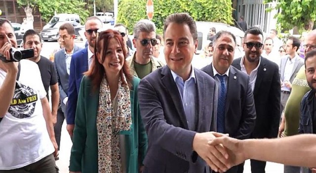 Babacan’ın Halkla Buluşmaları Sürüyor....DEVA Partisi