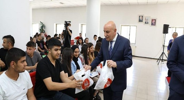 Başkan Altınok Stajyer Öğrencilerle Buluştu