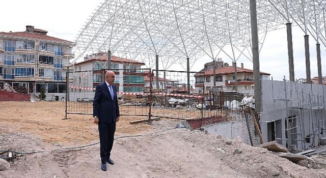 Başkan Altınok Yeni Nesil Semt Pazarını Denetledi