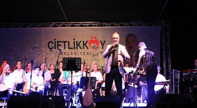 Çiftlikköy’de Muhteşem Türkü Gecesi