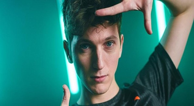 Fnatic 2. Aşama’yı Kayıpsız Geçip Zafere Uluştı