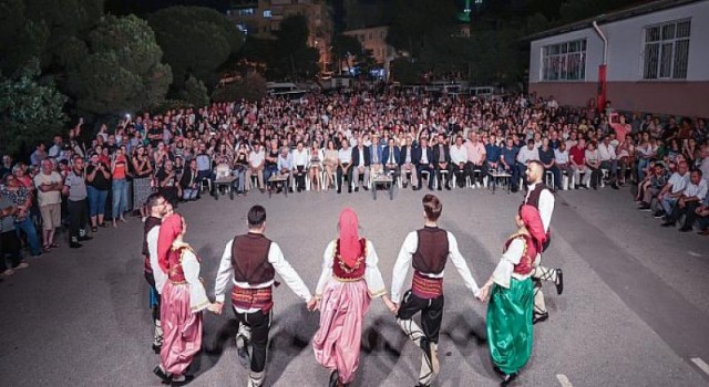 Gültepe Rumeli Şenliği Konak’ta Balkan rüzgarı estirdi... Konak Belediyesi