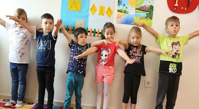 Haydi, çocuklar annelerle KO-MEK’e