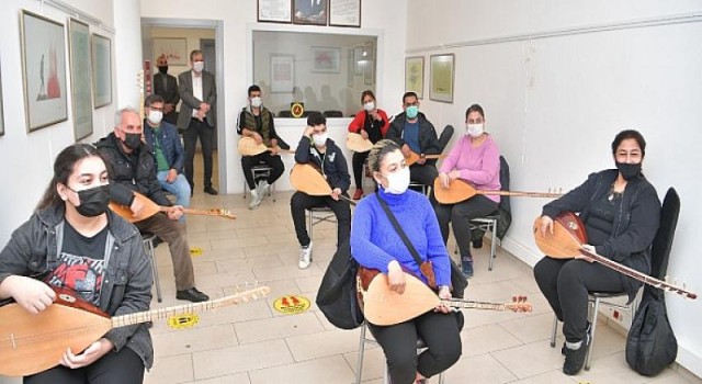Her yaştan genç bu kursları çok sevecek... Cukurova Belediyesi