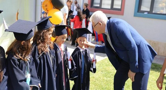 Miniklerimizin Mezuniyet Heyecanı... Burhaniye Belediyesi