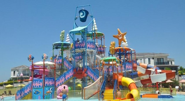 Oasis Aquapark’ı açılıyor, eğlence başlıyor!...İzmir