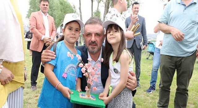 Sincan Belediye Başkanı Murat Ercan İşitme Engelli Çocuklarla Keyifli Bir Gün Geçirdi