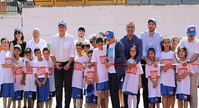 TEGV, BİDEV’in katkılarıyla yenilenen basketbol sahalarından ikincisini Gaziantep’te açtı