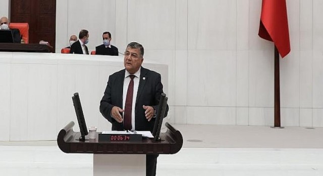 CHP İzmir Milletvekili Kamil Okyay Sındır, Atakent Anadolu Lisesi Meclis gündeminde “2 yıl boyunca neredeydiniz?”