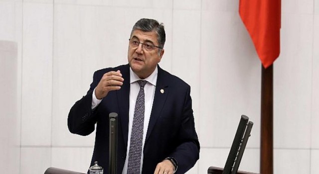CHP İzmir Milletvekili Kamil Okyay Sındır, “yurttaşlarımızı sokağa atamazsınız!”