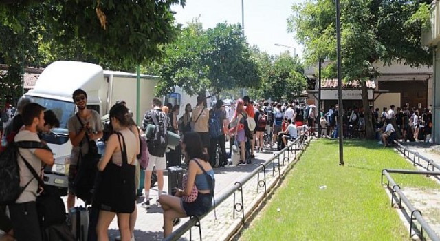 What A Fest Efes Selçuk’ta Esnafın Yüzünü Güldürdü