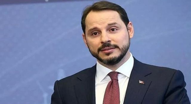 Berat Albayrak'tan Trabzonlu öğrencilere güzel jest! .