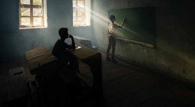 “Kadın Gözüyle Hayattan Kareler” Dijital Sergileri Fotoğrafseverler ile Buluşuyor