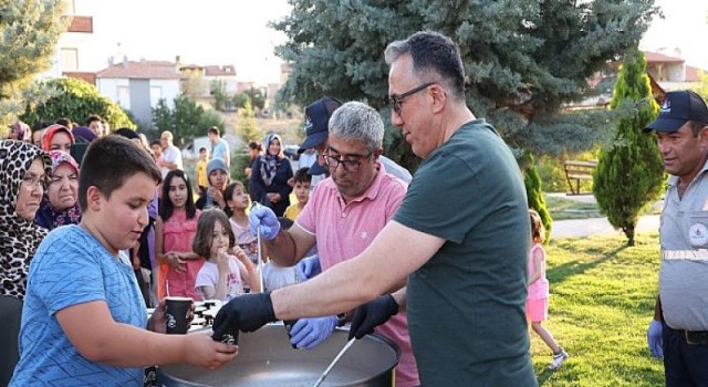 Nevşehir Mahallelerde Aşure İkramı Başladı