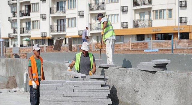 Sivas 4 Eylül Meydanı Hızla Yükseliyor