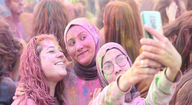 Aydınfest Gençlerle Buluştu: Aydın Büyükşehir Belediyesi Aydın’ın gelmiş geçmiş en büyük festivalini düzenliyor