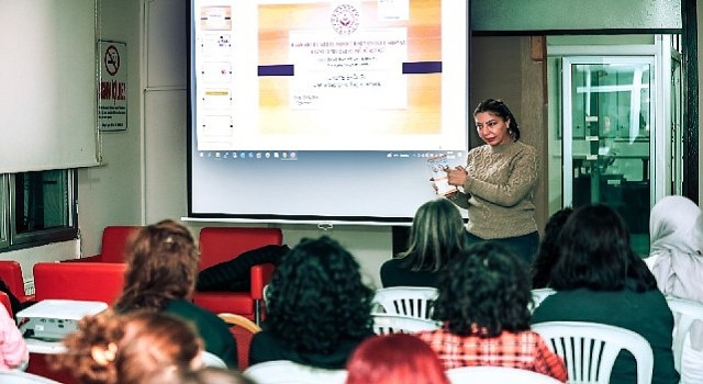 Bayraklı'a öğrencilere sağlıklı yaşam semineri