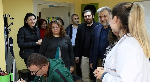 Cemil Meriçe anlamlı ziyaret