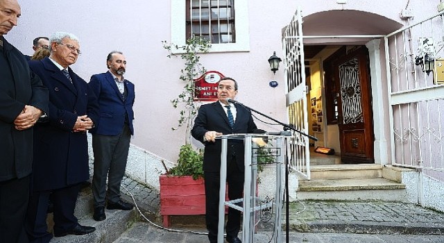 İsmet İnönü Konak'ta anıldı