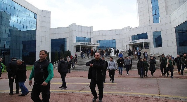 Kocaeli Büyükşehir'den 12.500 kişilik deprem tatbikatı