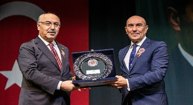 TÜRFAD'an Başkan Soyer'e onur ödülü