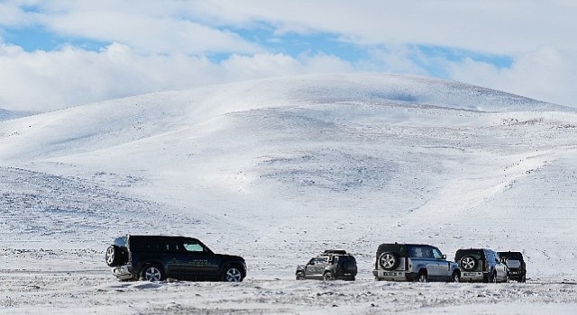 BOM Akademi'nin düzenlediği BMW, MINI ve Land Rover'ar ile Kar ve Buz Üzerinde Yapılacak Deneyim için Geri Sayım Başladı