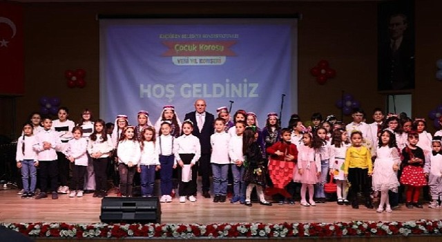 Çocuk Korosundan Yeni Yıl Konseri