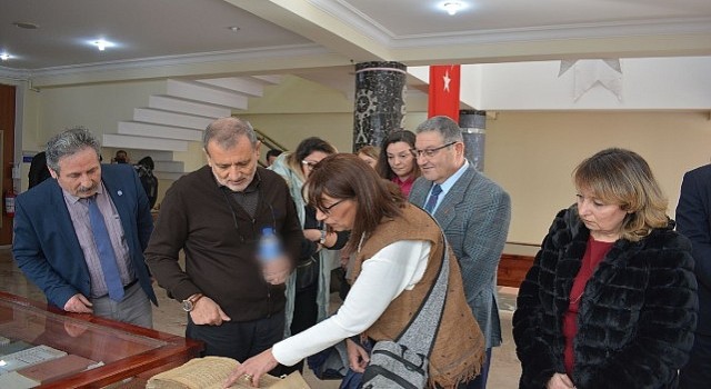Ege'de “Uluslararası Türk Dünyası Sanat Eserleri ile Yazma ve Matbu Eserler Koleksiyonu” Sergisi açıldı