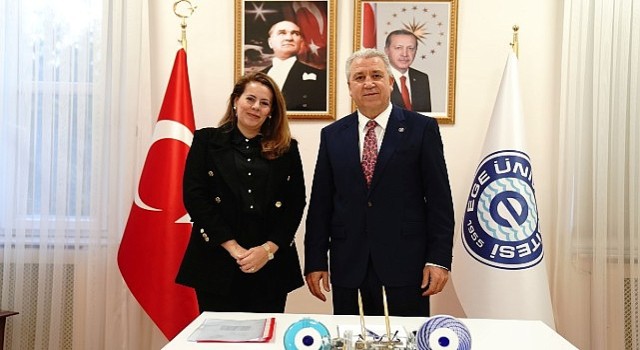 Egeli akademisyene Türk Marka ve Patent Kurumu'ndan “Faydalı Model Belgesi”