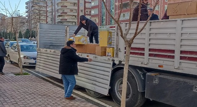 Lüleburgaz Belediyesi Yardım Tırları Bölgeye Ulaştı