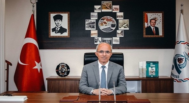 Çumra Belediye Başkanı Recep Candan'dan Berat Kandili Mesajı