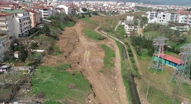 Körfez Kaşkaldere'de trafiği rahatlatacak proje başladı