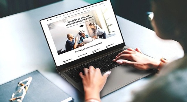 Samsung'un Türkiye'de de olan KOBİ'lere özel online mağaza hizmeti 30 ülkeye genişledi