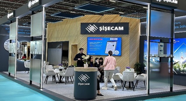 Şişecam Solarex İstanbul Fuarı'nda Güneş Enerjisi Camlarını Sergiledi