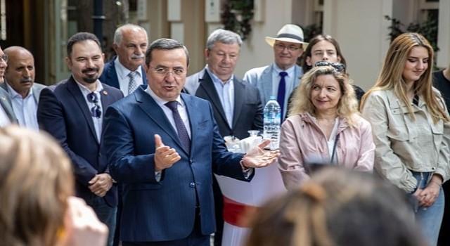 Konak, 11 Ülkeden Gençleri Ağırladı