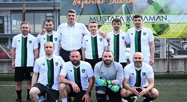 Kartepe'de Birimler Aarası Futbol Turnuvası Başladı
