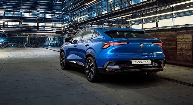 Renault ürün gamının tepe noktasını oluşturacak yeni coupe SUV modeli Rafale'in dünya lansmanı gerçekleşti.