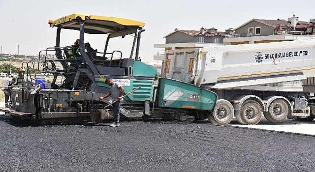 Selçuklu'da asfalt sezonu yoğun tempoda devam ediyor