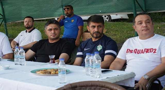 Aliağa Belediye Başkanı Serkan Acar'dan Aliağaspor FK'nın Bolu Kampına Ziyaret