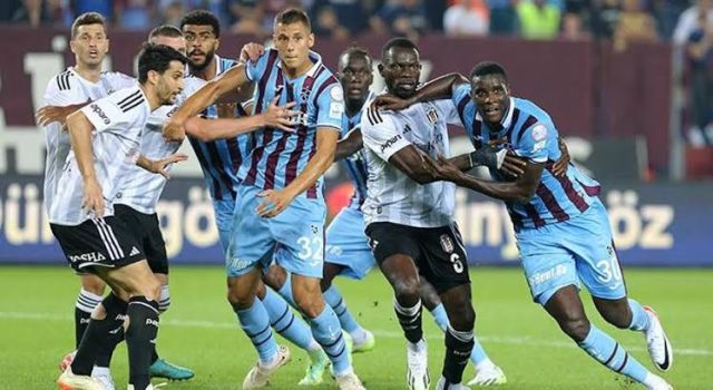 AKYAZI’DA FIRTINA KOPTU! DERBİDE KAZANAN TRABZONSPOR