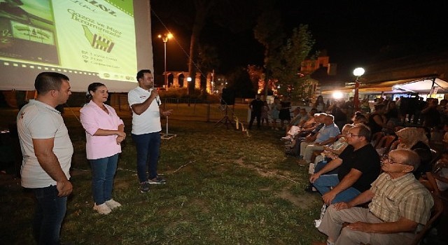 Efes Selçuk'ta anılar sinema ve gazozla canlandı
