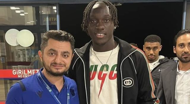 TRABZONSPOR’UN YENİ TRANSFERİ BATİSTA MENDY TRABZON’A GELDİ