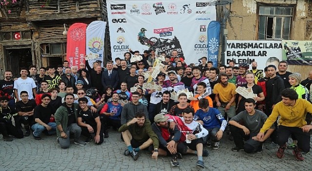 Dağ Bisikleti Downhill Cup Gölcük'te Büyük Heyecana Sahne Oldu