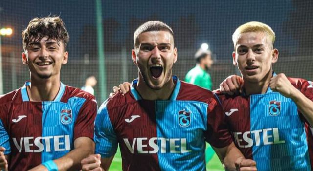 Trabzonspor Samsunspor'u Yenerek Şampiyon Oldu