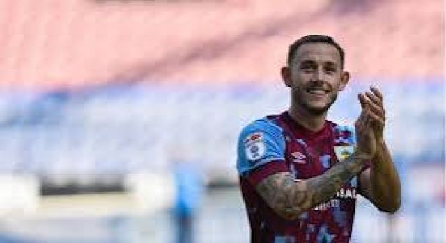 Trabzonspor Josh Brownhill'i Yeniden Radara Aldı