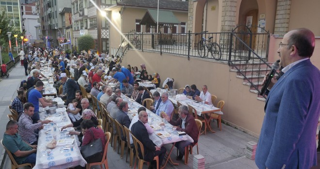 Maçka’da iftar vakti