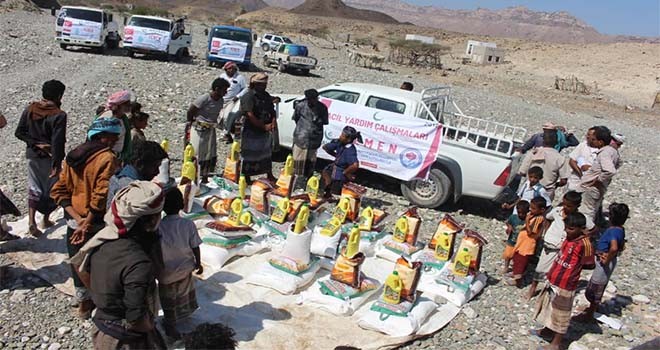 Büyükşehir Belediyesi Yemen'e gıda yardımında bulundu