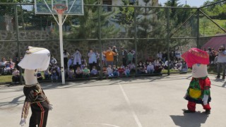 Öksüz ve Yetim Çocuklar Doyasıya Eğlendi