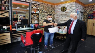Trabzon büyükşehir belediyesi'nden siperlik maske!