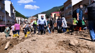 Trabzon Büyükşehir bütün imkanlarıyla Giresun'un yanında!